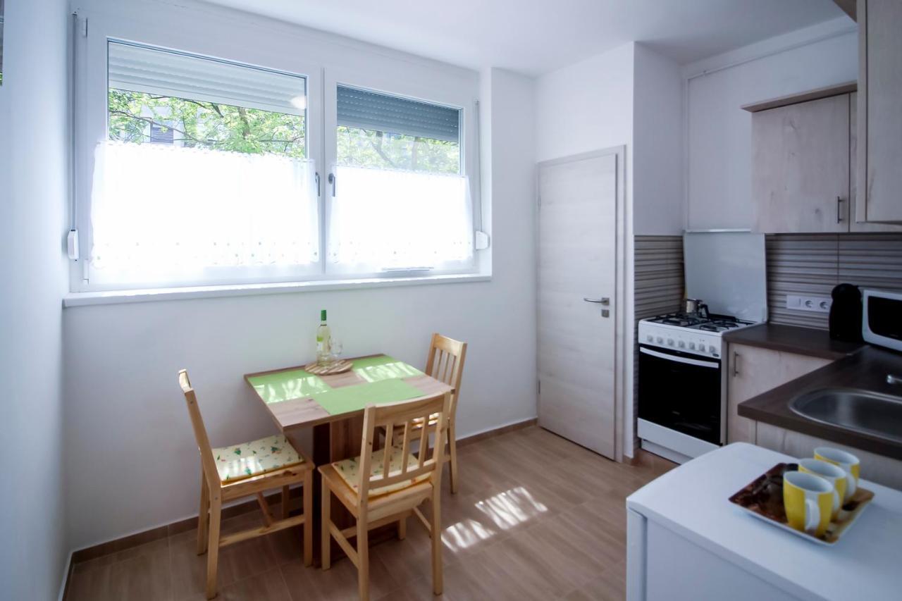 Helios Apartman Szeged Apartment ภายนอก รูปภาพ